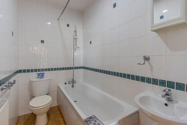 2 bed house, Newport Road, Roath, Cardiff, CF241AH - Image 5